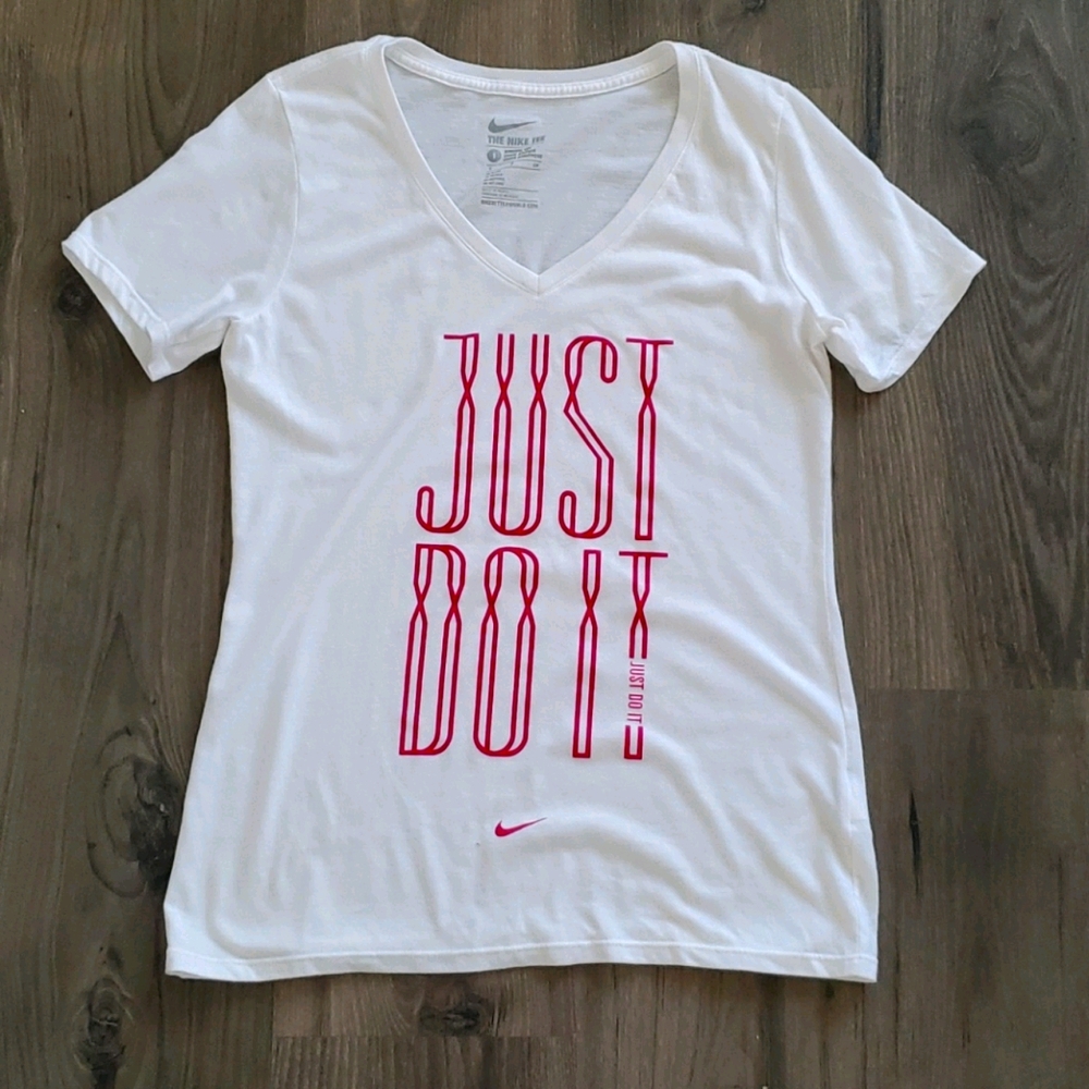 Nike T-Shirt